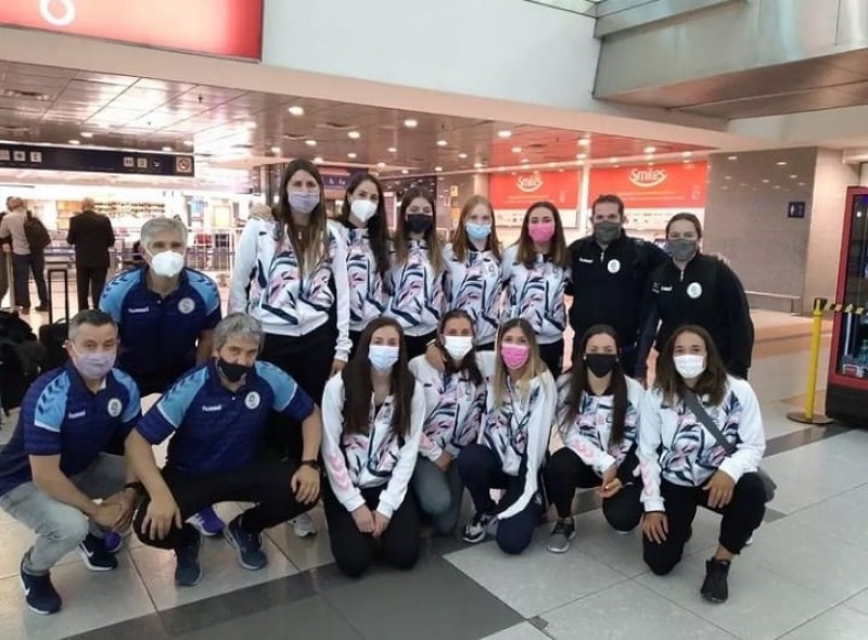 Valentina Cisneros debut� en la Selecci�n Argentina de handball